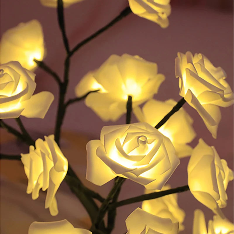 Lampe en forme d'arbre à roses LUXORIA