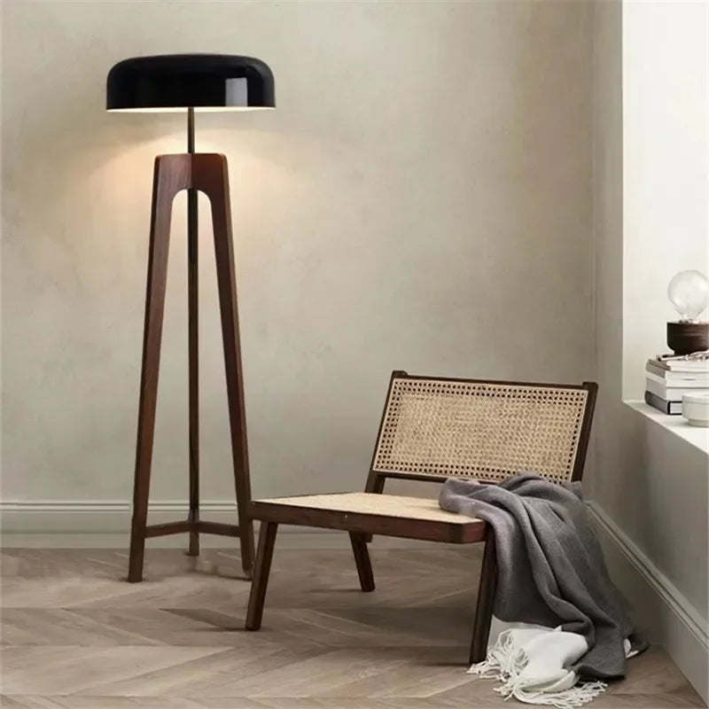 Solid Wood Floor Lamps Nordic Art Simple Modern Iron Lampshade Bedroom Living Room Decor Reading Restaurant Living Room Standin LUXORIA